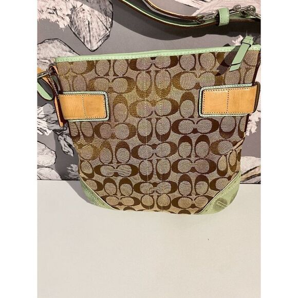 Vintage Coach Women’s Shoulder Satchel Tote Bag Khaki Canvas Green - Picture 1 of 13